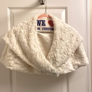 Bebe faux fur shrug or shawl, luxuriously soft, satin lined - size S